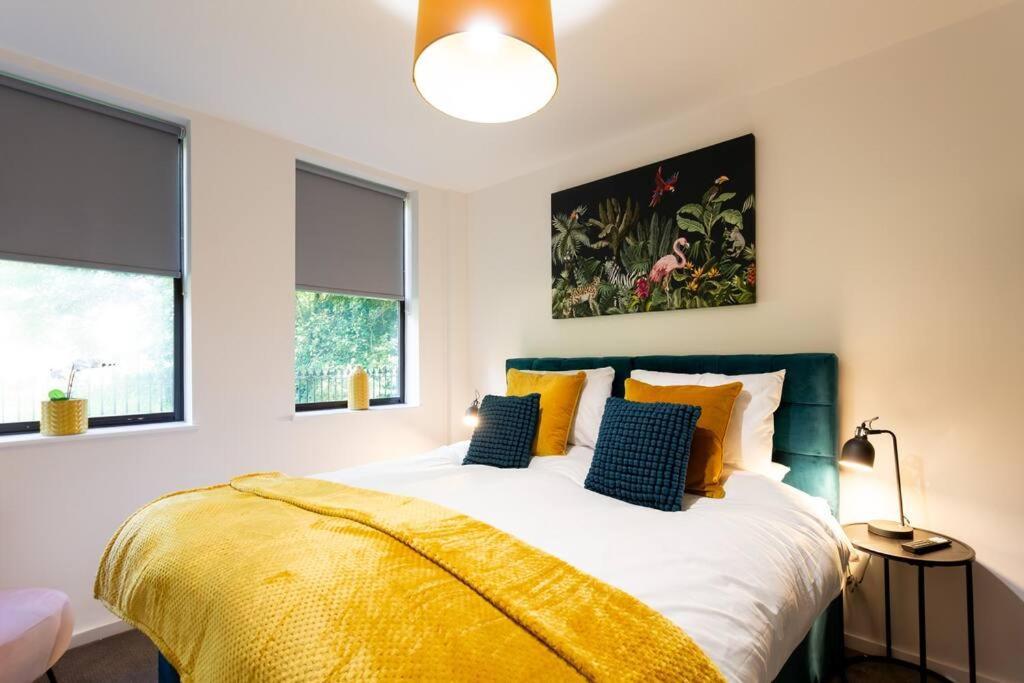 Polly'S Place Apartment Taunton & Free Off Road Parking & Wifi Eksteriør billede